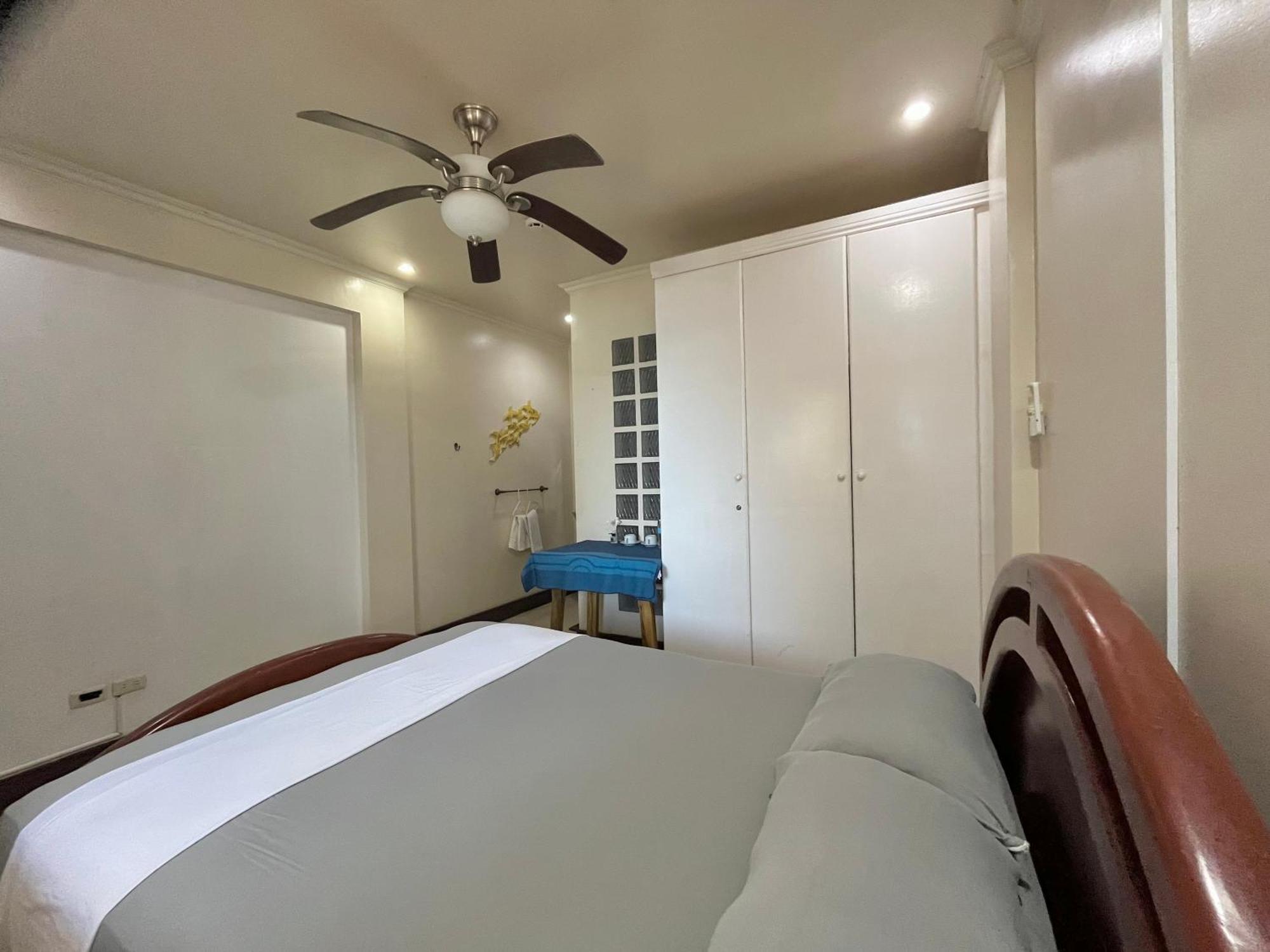 Casaroyal Beachfront Siquijor Exterior photo